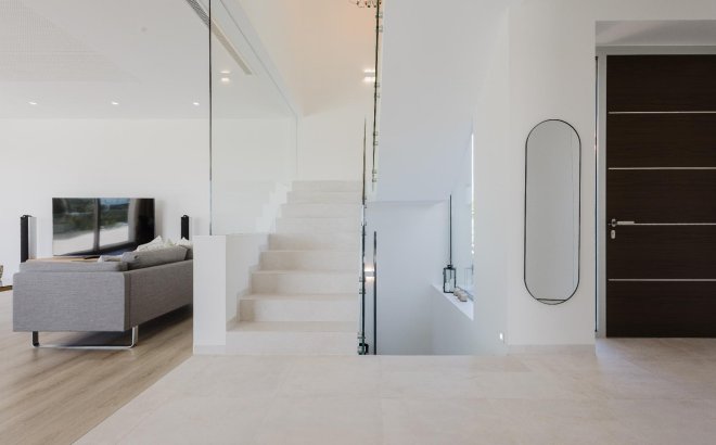 Resale - Villa -
Orihuela Costa - Costa Blanca