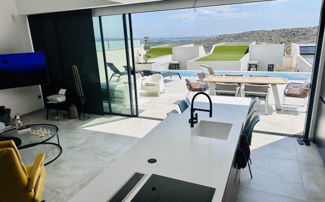 Resale - Villa -
Rojales Hills - Costa Blanca