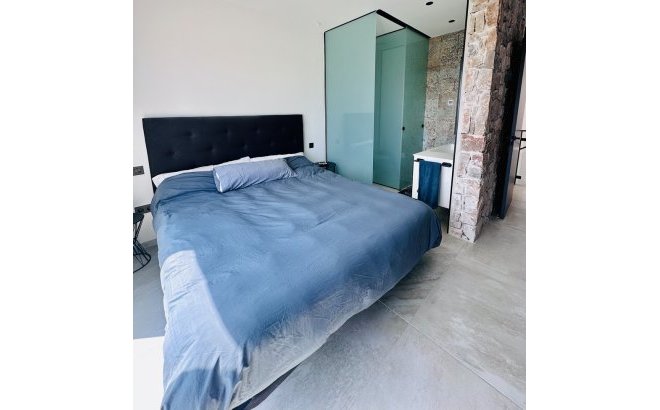 Resale - Villa -
Rojales Hills - Costa Blanca