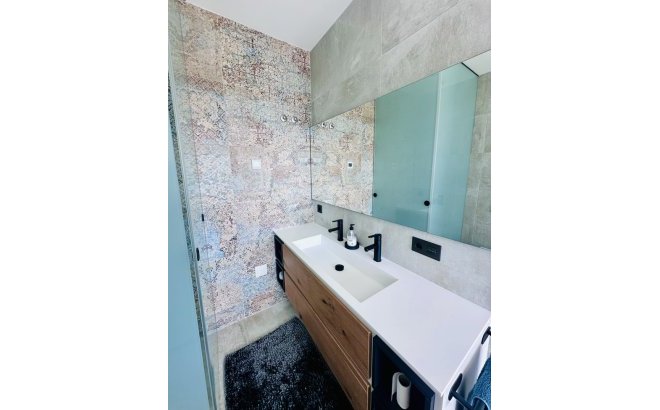 Resale - Villa -
Rojales Hills - Costa Blanca