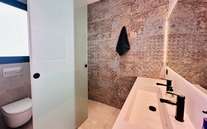 Resale - Villa -
Rojales Hills - Costa Blanca