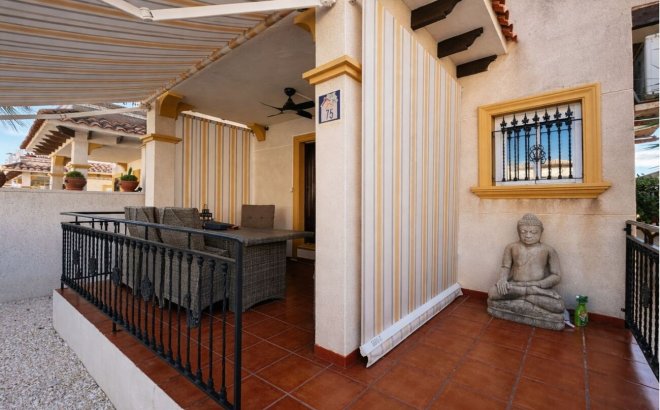 Resale - Quad House -
La Zenia - Costa Blanca