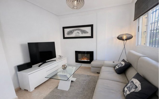 Resale - Quad House -
La Zenia - Costa Blanca