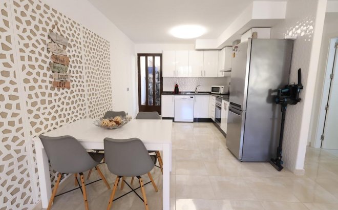 Resale - Town House -
Orihuela Costa - Costa Blanca