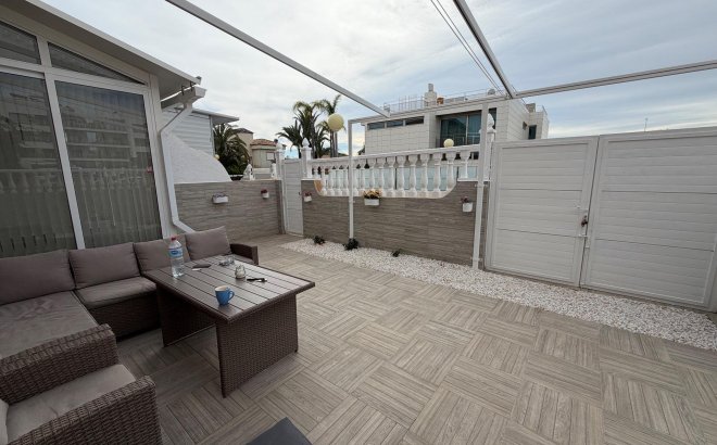 Revente - Town House -
Orihuela Costa - La Zenia