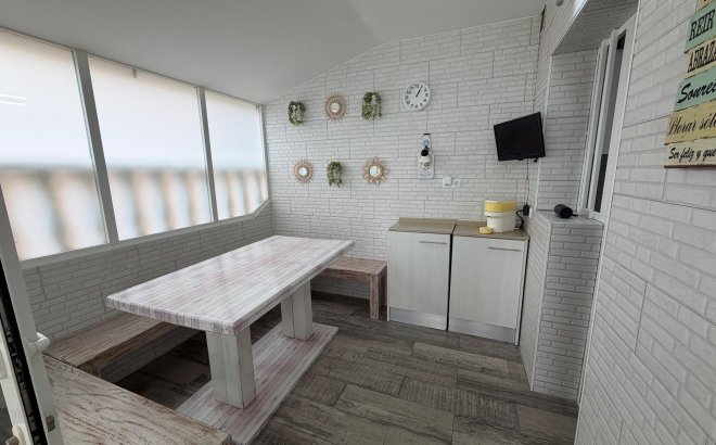 Revente - Town House -
Orihuela Costa - La Zenia