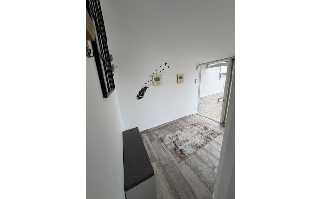 Revente - Town House -
Orihuela Costa - La Zenia