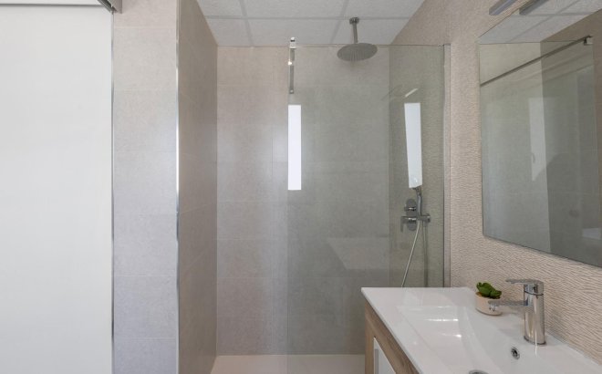 Resale - Penthouse -
Orihuela Costa - Playa Flamenca