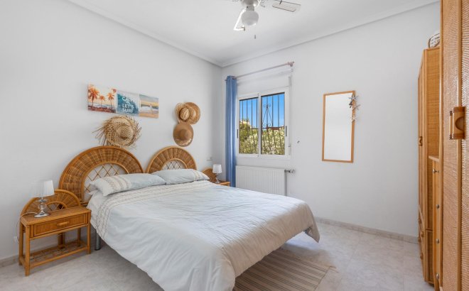 Herverkoop - Villa -
San Fulgencio - Urb. La Marina