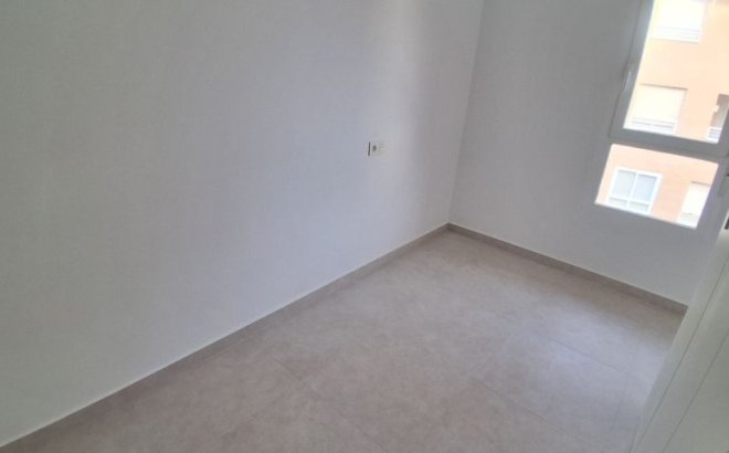 Revente - Appartement -
Torrevieja - Costa Blanca