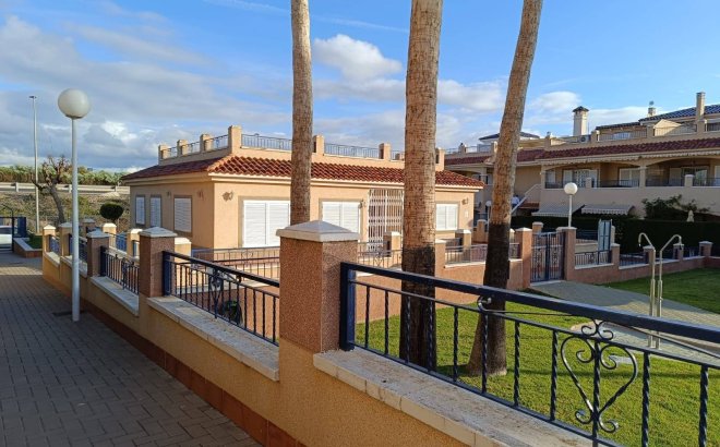 Herverkoop - Appartement -
Pilar de la Horadada - Riomar