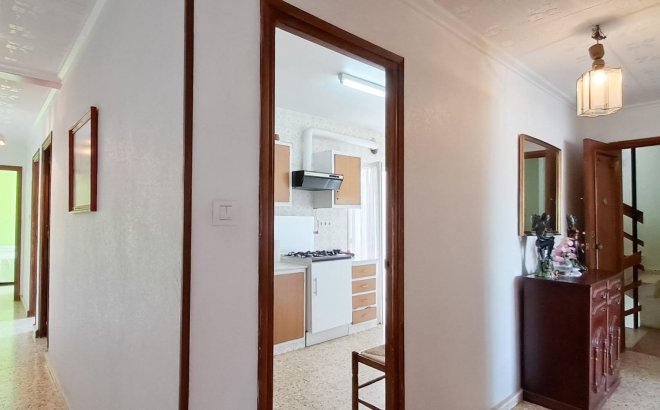 Resale - Penthouse -
Torrevieja - Playa De Los Naufragos