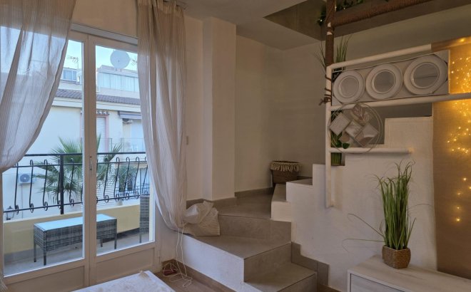 Resale - Penthouse -
Torrevieja - Cala Ferris