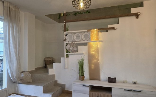 Resale - Penthouse -
Torrevieja - Cala Ferris