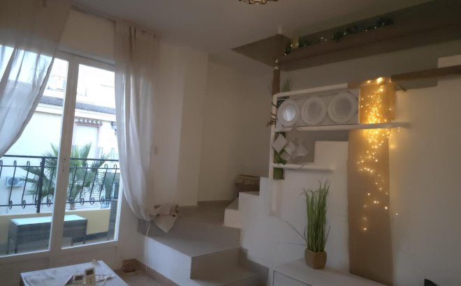 Resale - Penthouse -
Torrevieja - Cala Ferris