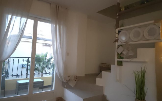 Resale - Penthouse -
Torrevieja - Cala Ferris