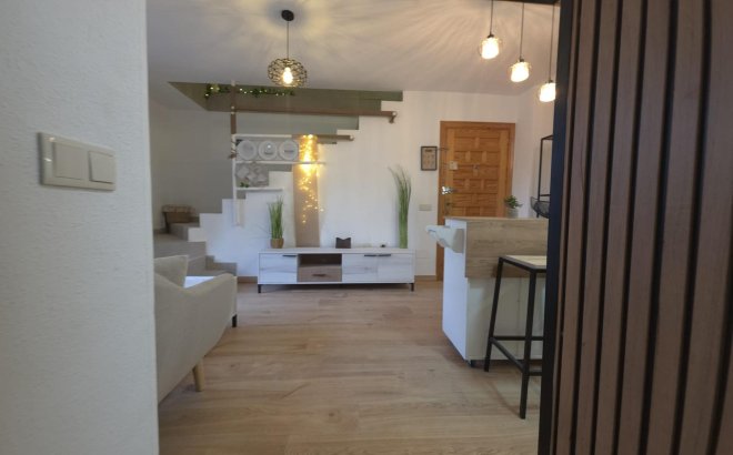 Resale - Penthouse -
Torrevieja - Cala Ferris