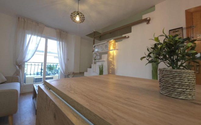 Resale - Penthouse -
Torrevieja - Cala Ferris