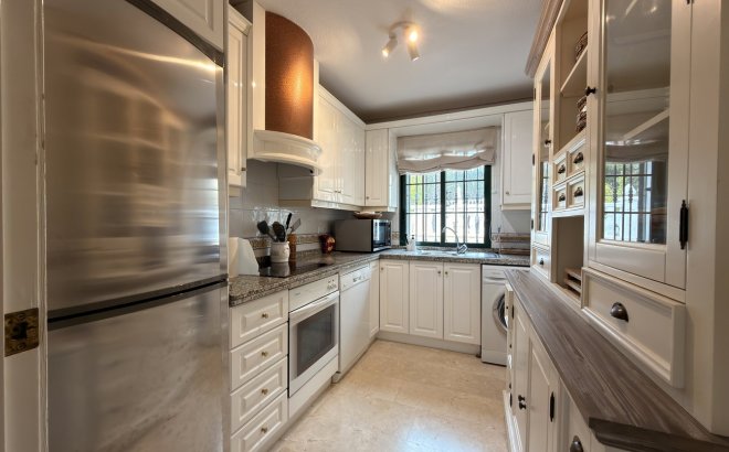 Resale - Villa -
Orihuela Costa - Los Doses