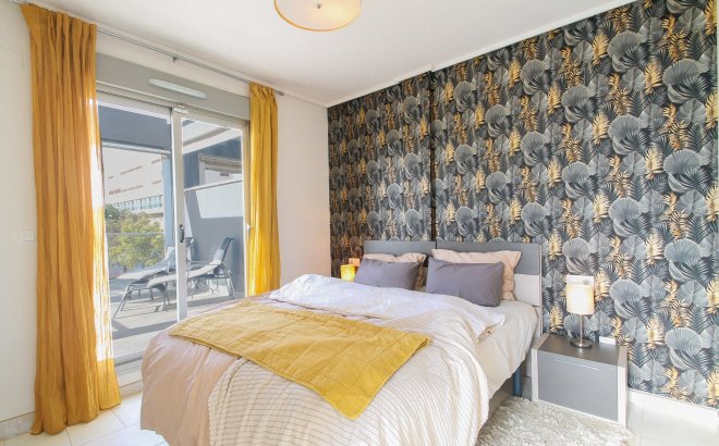 Resale - Quad House -
Torrevieja - Costa Blanca