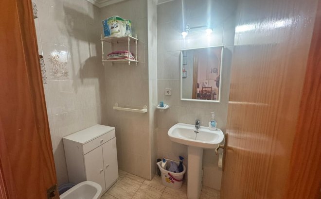 Resale - Apartment -
Torrevieja - Costa Blanca