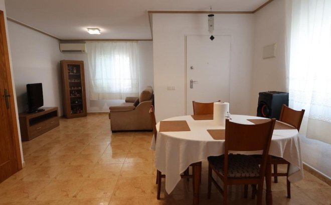 Revente - Town House -
Torrevieja - Costa Blanca