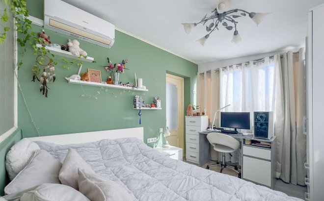 Resale - Villa -
Orihuela Costa - Los Almendros-la Florida