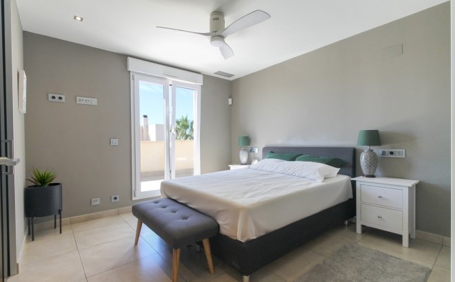Revente - Villa -
Torrevieja - Costa Blanca