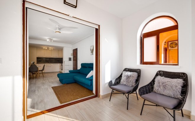 Resale - Bungalow -
Torrevieja - Aguas Nuevas