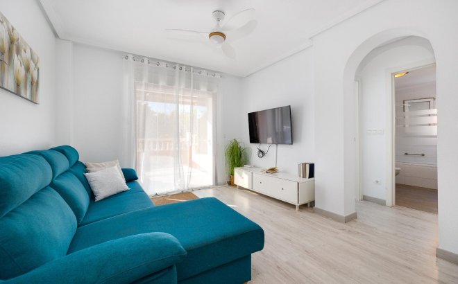 Resale - Bungalow -
Torrevieja - Aguas Nuevas