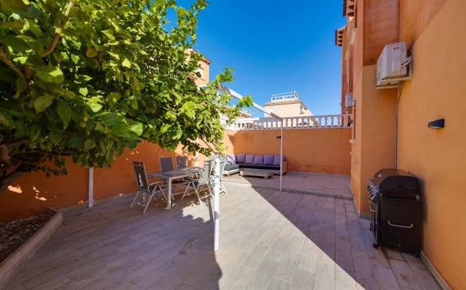 Resale - Bungalow -
Torrevieja - Aguas Nuevas