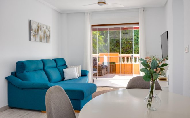 Resale - Bungalow -
Torrevieja - Aguas Nuevas