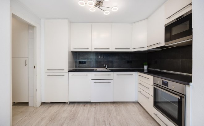 Resale - Bungalow -
Torrevieja - Aguas Nuevas