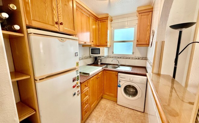 Resale - Apartment -
Torrevieja - Centro