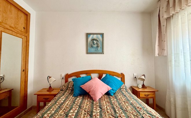 Resale - Apartment -
Torrevieja - Centro