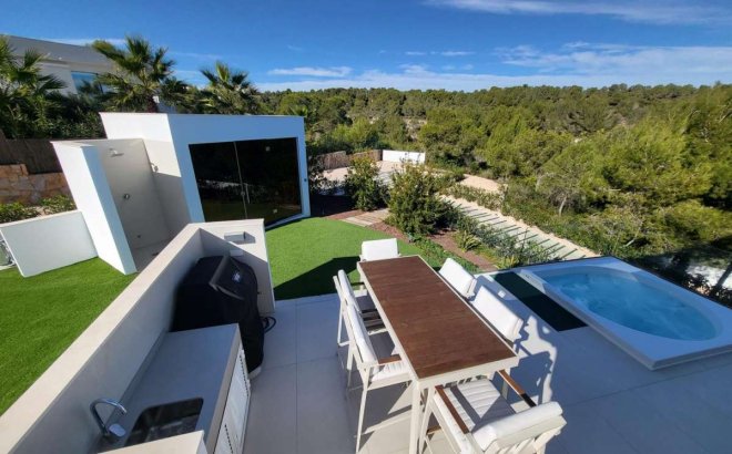 Resale - Villa -
Las Colinas Golf - Costa Blanca
