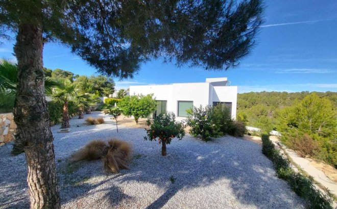 Resale - Villa -
Las Colinas Golf - Costa Blanca