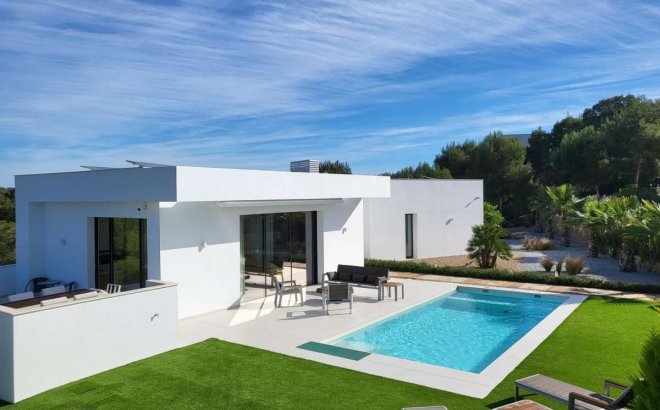 Resale - Villa -
Las Colinas Golf - Costa Blanca