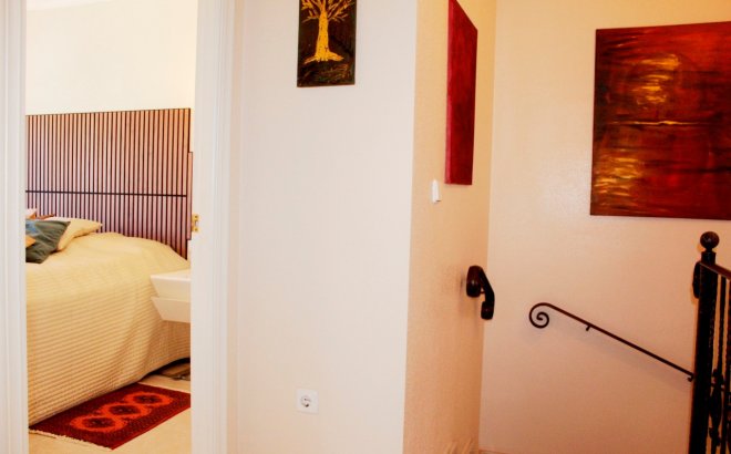 Resale - Villa -
Villamartin - Costa Blanca