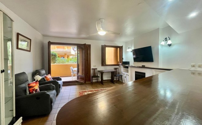 Resale - Bungalow -
Torrevieja - Punta Prima