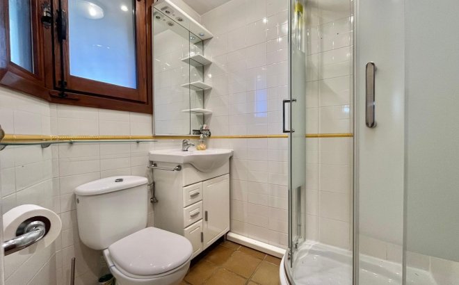 Resale - Bungalow -
Torrevieja - Punta Prima