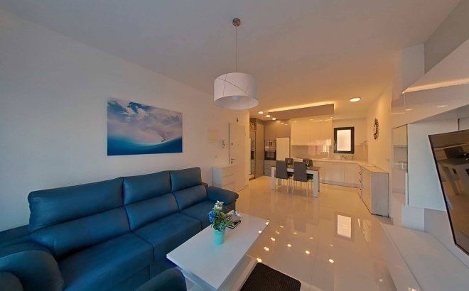 Resale - Apartment -
Pilar de la Horadada - La Torre De La Horadada