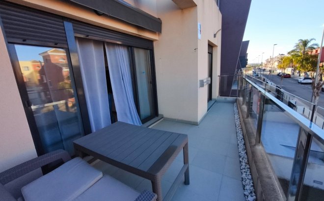 Resale - Apartment -
Pilar de la Horadada - La Torre De La Horadada