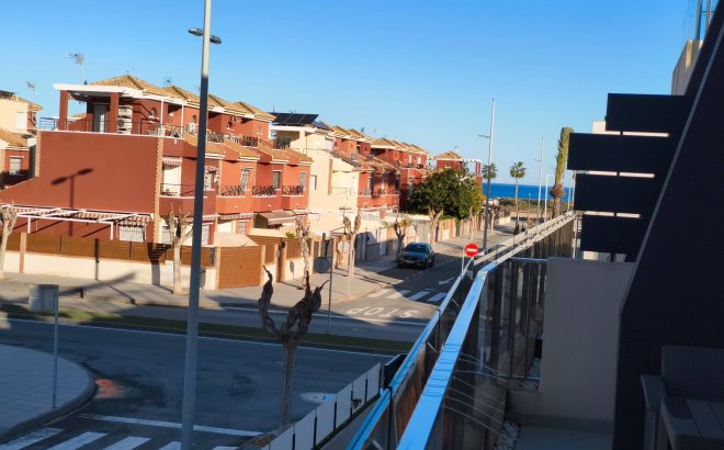 Resale - Apartment -
Pilar de la Horadada - La Torre De La Horadada