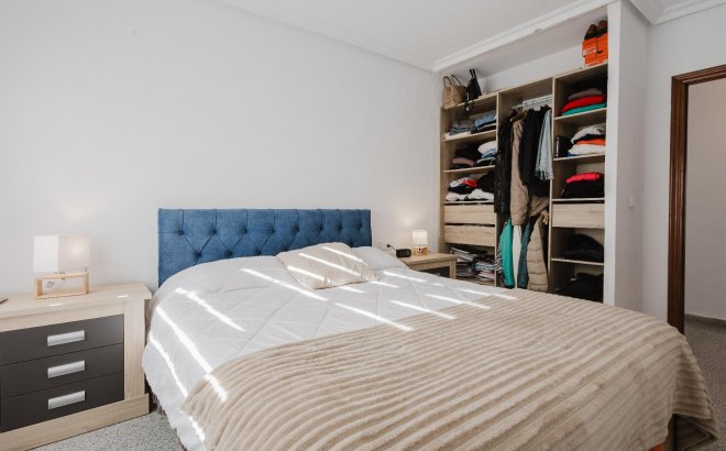 Revente - Appartement -
San Miguel de Salinas - Inland