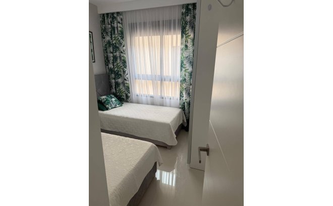 Resale - Apartment -
Pilar de la Horadada - La Torre De La Horadada