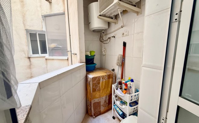 Resale - Apartment -
Torrevieja - Centro