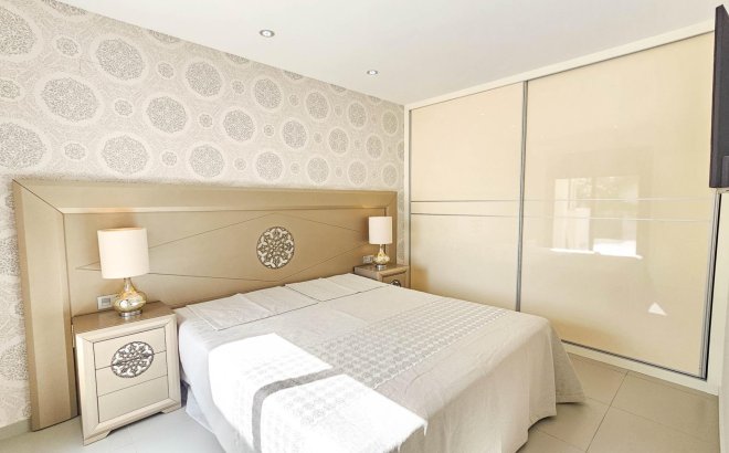 Resale - Villa -
Rojales - Cuidad Quesada