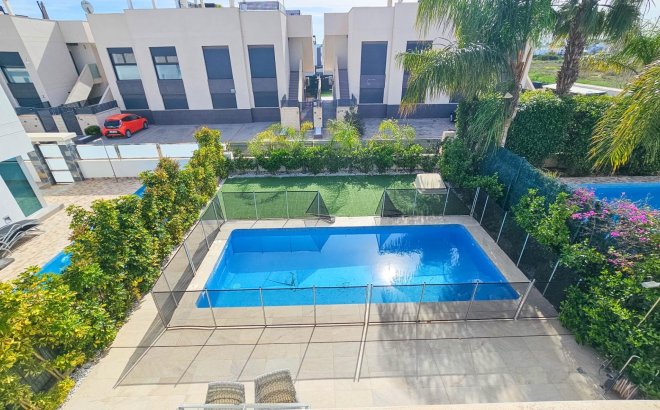 Resale - Villa -
Rojales - Cuidad Quesada