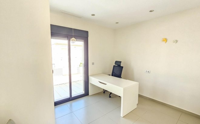Resale - Villa -
Rojales - Cuidad Quesada